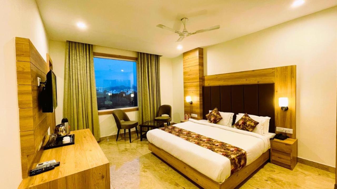Hotel Amantran Inn Удайпур Экстерьер фото